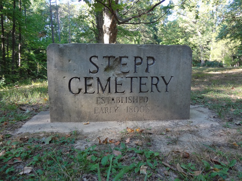 The sign for Stepp Cemetery